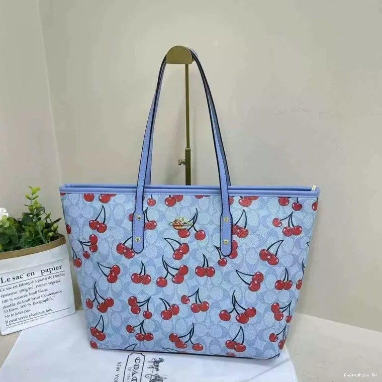 Women Coach 161 DailyWear For Handbags 0114